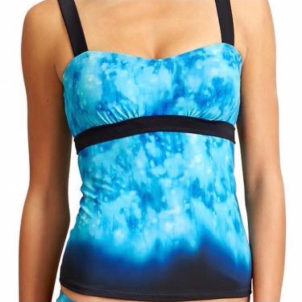 ATHLETA Bali Pura tie dye blue tankini top, 34 B/C Tall.